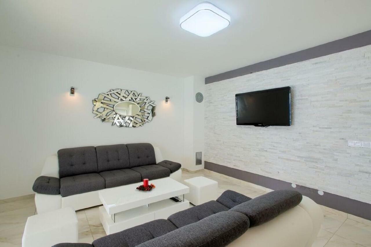 Villa Sanja Plovanija Extérieur photo